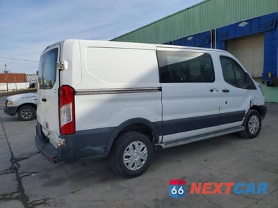 Trzecie zdjęcie samochodu z tyłu: 2018 FORD TRANSIT T-250 LOW ROOF CARGO VAN VIN:1FTYR1YM1JKA64866 - miniatura
