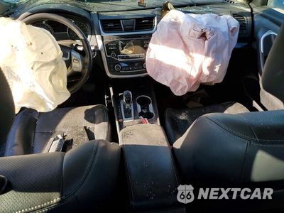Zdjęcie 8 z 13 samochodu: 2017 NISSAN ALTIMA VIN:1N4AL3AP9HC282115 - miniatura