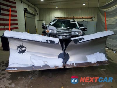 Piąte zdjęcie samochodu w środku: 2017 GMC SIERRA C2500 SLE VIN:1GT12UEY6HF178833 - miniatura
