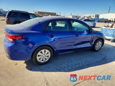 Trzecie zdjęcie samochodu z tyłu: 2020 KIA RIO S VIN:3KPA24AD3LE334347 - miniatura