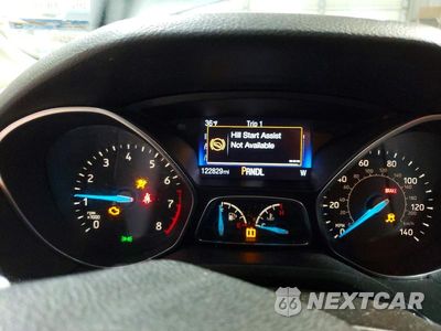 Zdjęcie 9 z 13 samochodu: 2016 FORD FOCUS SE VIN:1FADP3F25GL310151 - miniatura