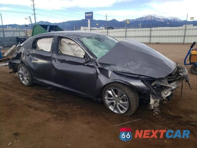 Czwarte zdjęcie samochodu z boku: 2018 HONDA ACCORD LX VIN:1HGCV1F15JA027681 - miniatura