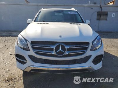 Piąte zdjęcie samochodu w środku: 2017 MERCEDES-BENZ GLE 350 4MATIC VIN:4JGDA5HB6HA872671 - miniatura