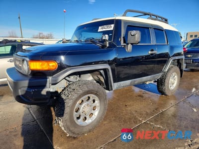 2012 TOYOTA FJ CRUISER JTEBU4BF9CK139103 - główne zdjęcie licytacji z USA - miniatura