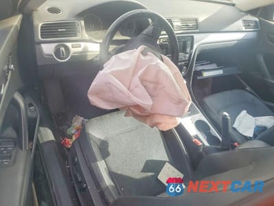 Zdjęcie 8 z 11 samochodu: 2013 VOLKSWAGEN PASSAT SE VIN:1VWBP7A33DC064010 - miniatura