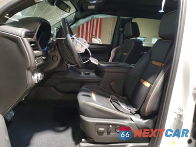 Zdjęcie 7 z 14 samochodu: 2024 GMC YUKON XL K1500 AT4 VIN:1GKS2HKD8RR110521 - miniatura