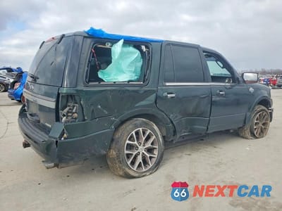 Trzecie zdjęcie samochodu z tyłu: 2016 FORD EXPEDITION XLT VIN:1FMJU1HT9GEF01572 - miniatura