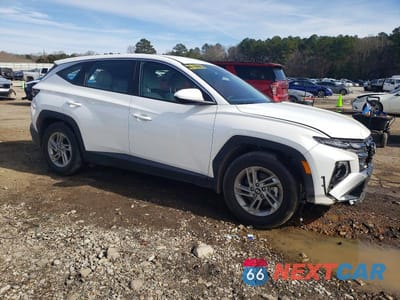 Czwarte zdjęcie samochodu z boku: 2025 HYUNDAI TUCSON SE VIN:3KMJA3DE9SE021168 - miniatura