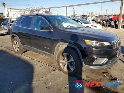 Czwarte zdjęcie samochodu z boku: 2019 JEEP CHEROKEE LIMITED VIN:1C4PJMDX1KD121030 - miniatura