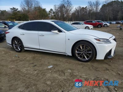 Czwarte zdjęcie samochodu z boku: 2018 LEXUS LS 500 BASE VIN:JTHB51FF2J5005795 - miniatura