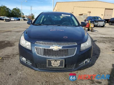 Piąte zdjęcie samochodu w środku: 2014 CHEVROLET CRUZE LT VIN:1G1PC5SB5E7454284 - miniatura