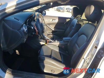 Zdjęcie 7 z 13 samochodu: 2017 MERCEDES-BENZ GLA 250 VIN:WDCTG4EBXHJ344753 - miniatura