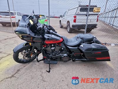 Trzecie zdjęcie samochodu z tyłu: 2021 HARLEY-DAVIDSON FLTRXSE VIN:1HD1TCL13MB954560 - miniatura