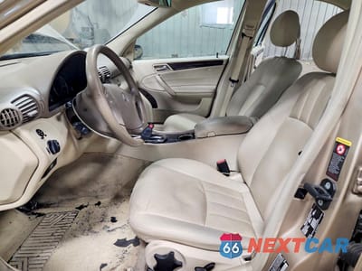 Zdjęcie 7 z 12 samochodu: 2005 MERCEDES-BENZ C 240 4MATIC VIN:WDBRF81J05F596869 - miniatura