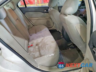 Zdjęcie 10 z 12 samochodu: 2010 FORD FUSION S VIN:3FAHP0GA1AR213642 - miniatura