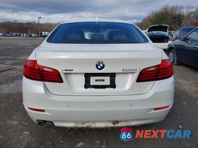 Zdjęcie 6 z 11 samochodu: 2016 BMW 528 XI VIN:WBA5A7C57GG146820 - miniatura
