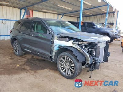 Czwarte zdjęcie samochodu z boku: 2025 FORD EXPLORER PLATINUM VIN:1FMWK8HC7SGD01016 - miniatura