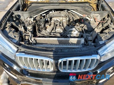 Zdjęcie 12 z 12 samochodu: 2014 BMW X5 XDRIVE50I VIN:5UXKR6C50E0J71670 - miniatura