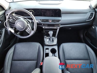 Zdjęcie 8 z 14 samochodu: 2024 KIA SELTOS SX VIN:KNDETCA77R7615479 - miniatura
