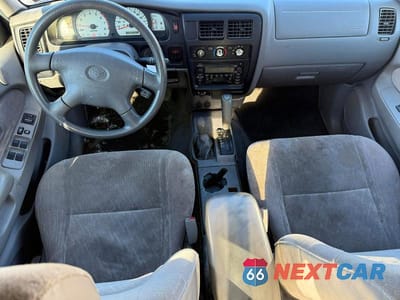 Zdjęcie 9 z 10 samochodu: 2004 TOYOTA TACOMA DOUBLE CAB VIN:5TEHN72N94Z455232 - miniatura