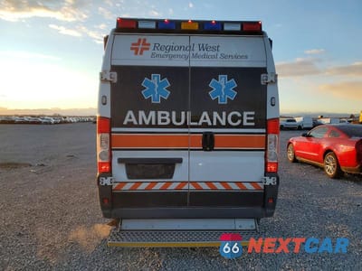 Zdjęcie 6 z 14 samochodu: 2017 RAM PROMASTER 3500 AMBULANCE VIN:3C6URVHG8HE507938 - miniatura