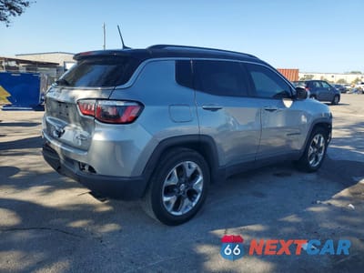Trzecie zdjęcie samochodu z tyłu: 2019 JEEP COMPASS LIMITED VIN:3C4NJCCB4KT711322 - miniatura