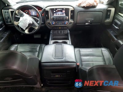 Zdjęcie 8 z 11 samochodu: 2015 GMC SIERRA K2500 DENALI VIN:1GT120E83FF513598 - miniatura