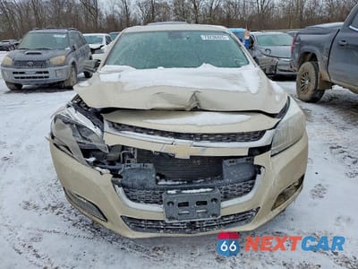 Piąte zdjęcie samochodu w środku: 2014 CHEVROLET MALIBU LS VIN:1G11B5SL0EF177308 - miniatura
