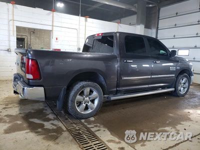 Trzecie zdjęcie samochodu z tyłu: 2018 RAM BIG HORN 4WD 5.7L V8 CREW CAB VIN:3C6RR7LT0JG195775 - miniatura