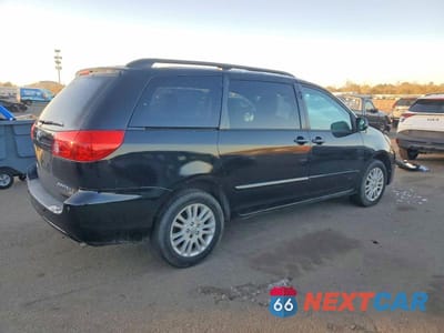 Trzecie zdjęcie samochodu z tyłu: 2010 TOYOTA SIENNA VIN:5TDDK4CC0AS031997 - miniatura