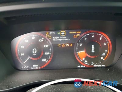 Zdjęcie 9 z 12 samochodu: 2022 VOLVO XC40 T5 MOMENTUM VIN:YV4162UKXN2697566 - miniatura