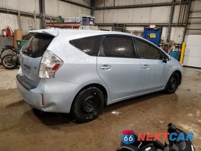 Trzecie zdjęcie samochodu z tyłu: 2012 TOYOTA PRIUS V VIN:JTDZN3EU3C3171690 - miniatura