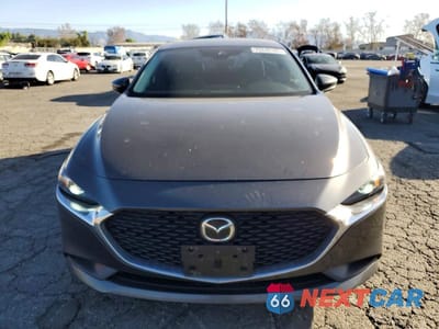 Piąte zdjęcie samochodu w środku: 2021 MAZDA 3 SELECT VIN:3MZBPABL2MM254374 - miniatura