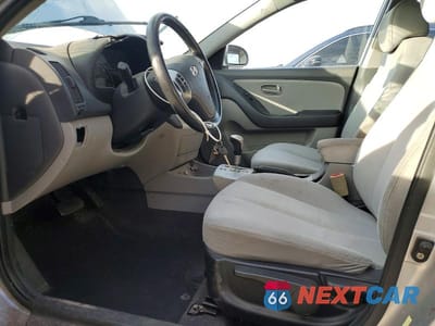 Zdjęcie 7 z 12 samochodu: 2008 HYUNDAI ELANTRA GLS VIN:KMHDU46D18U555630 - miniatura
