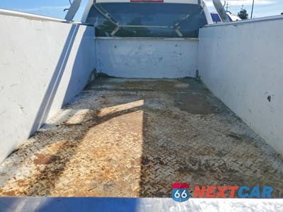 Zdjęcie 10 z 12 samochodu: 2015 CHEVROLET SILVERADO UTILITY / SERVICE TRUCK VIN:1GB0CUEG3FZ535045 - miniatura