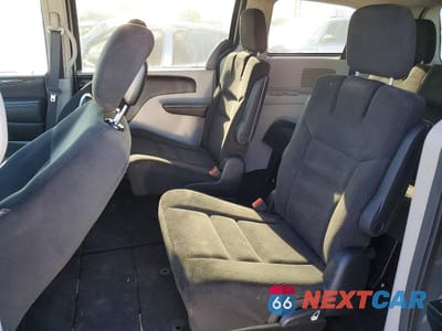 Zdjęcie 11 z 13 samochodu: 2016 DODGE GRAND CARAVAN SE VIN:2C4RDGBG1GR194911 - miniatura