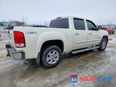 Trzecie zdjęcie samochodu z tyłu: 2013 GMC SIERRA K1500 SLT VIN:3GTP2WE79DG181375 - miniatura