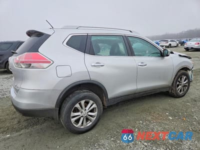 Trzecie zdjęcie samochodu z tyłu: 2015 NISSAN ROGUE S VIN:5N1AT2MV1FC767856 - miniatura