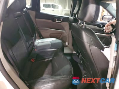 Zdjęcie 11 z 14 samochodu: 2024 JEEP COMPASS LATITUDE VIN:3C4NJDBN3RT598863 - miniatura