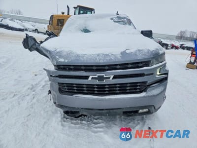 Piąte zdjęcie samochodu w środku: 2021 CHEVROLET SILVERADO K1500 RST VIN:1GCUYEED3MZ447622 - miniatura