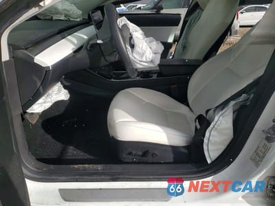 Zdjęcie 7 z 12 samochodu: 2019 TESLA MODEL 3 VIN:5YJ3E1EB6KF517659 - miniatura