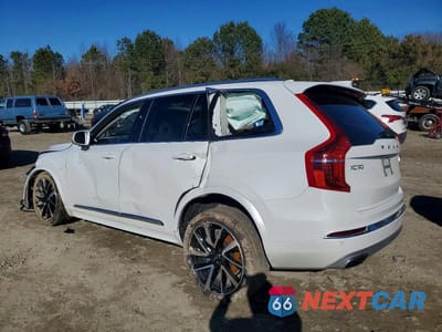 Drugie zdjęcie samochodu z przodu: 2021 VOLVO XC90 T8 RECHARGE INSCRIPTION EXPRESS VIN:YV4BR0CK8M1728609 - miniatura