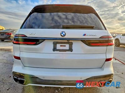 Zdjęcie 6 z 13 samochodu: 2025 BMW X7 M60I VIN:5UX33EM02S9X10235 - miniatura