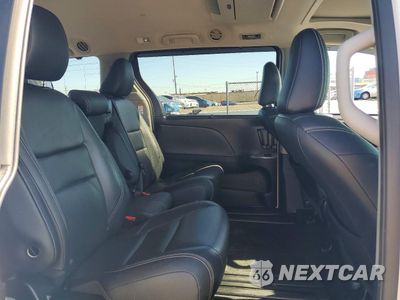 Zdjęcie 11 z 14 samochodu: 2016 TOYOTA SIENNA SE VIN:5TDXK3DCXGS721870 - miniatura