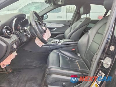 Zdjęcie 7 z 12 samochodu: 2016 MERCEDES-BENZ C 300 4MATIC VIN:55SWF4KB4GU168913 - miniatura