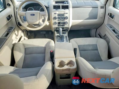 Zdjęcie 8 z 12 samochodu: 2008 FORD ESCAPE HEV VIN:1FMCU49H38KA77264 - miniatura