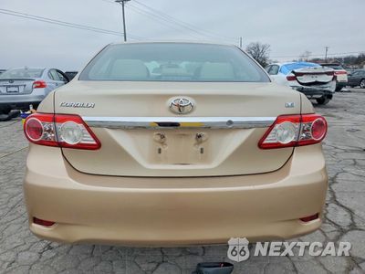 Zdjęcie 6 z 12 samochodu: 2013 TOYOTA COROLLA BASE VIN:2T1BU4EE5DC933302 - miniatura