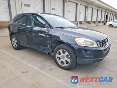 Czwarte zdjęcie samochodu z boku: 2012 VOLVO XC60 3.2 VIN:YV4952DZ3C2278233 - miniatura