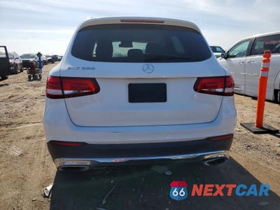Zdjęcie 6 z 11 samochodu: 2019 MERCEDES-BENZ GLC 300 VIN:WDC0G4JB4KV131502 - miniatura