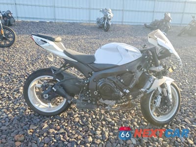 2019 SUZUKI GSX-R600 JS1GN7FA3K7101241 - główne zdjęcie licytacji z USA - miniatura